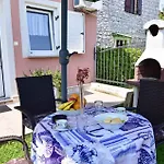 아파트 With Parking Space Djuba, - 22548 *