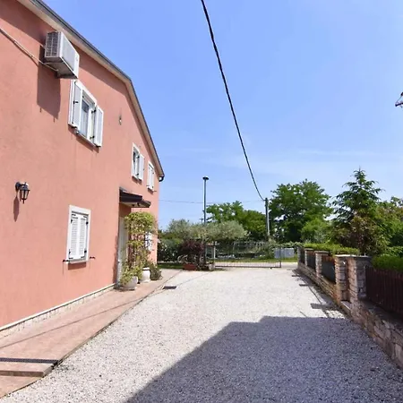 Apartment With A Parking Space Djuba, - 22548 *